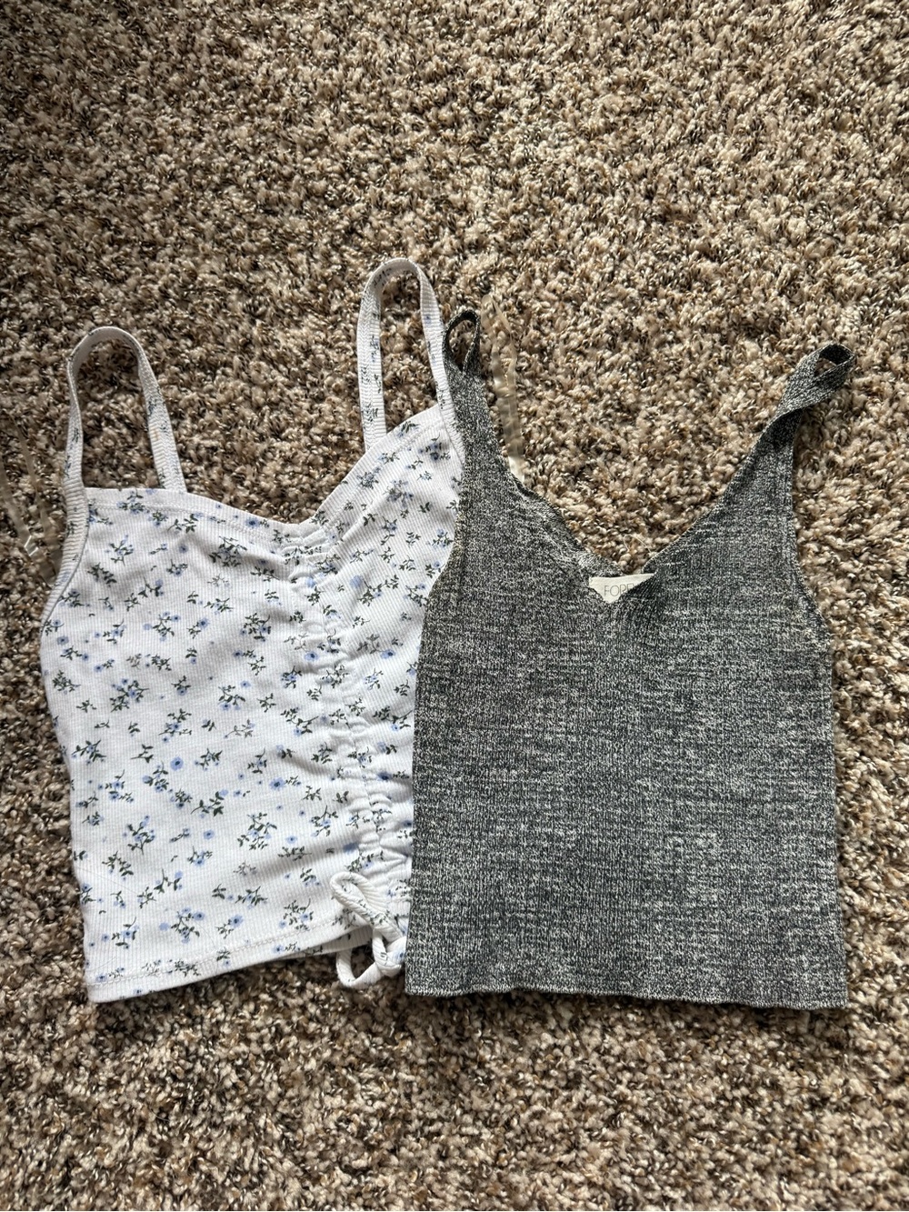 Cropped tank top bundle